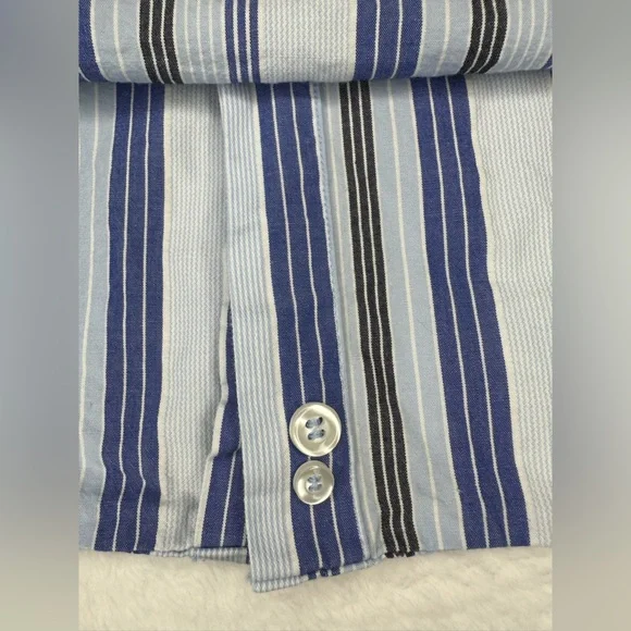 🔹Claiborne Striped Long sleeve Button down XLT - Picture 11 of 11